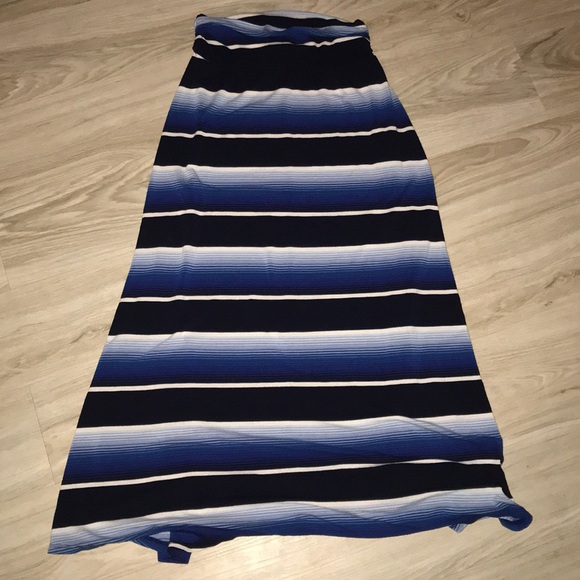 2 Maternity maxi skirts - Picture 3 of 4